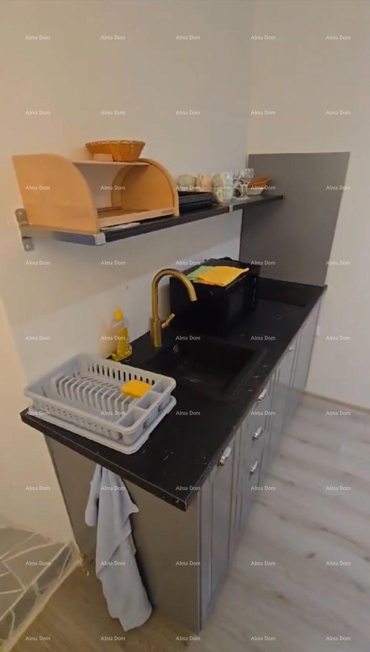 In vendita appartamento 83 m² – Pula, centro