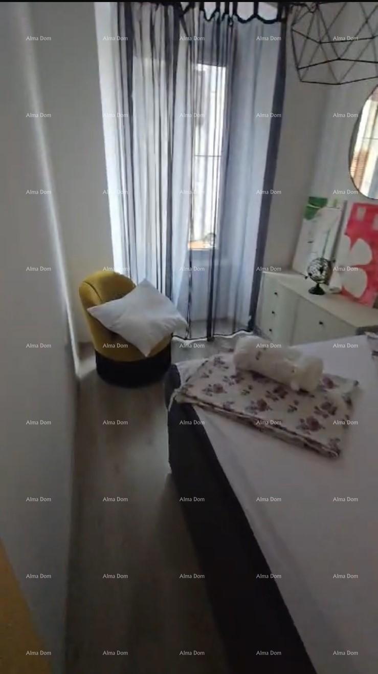 In vendita appartamento 83 m² – Pula, centro