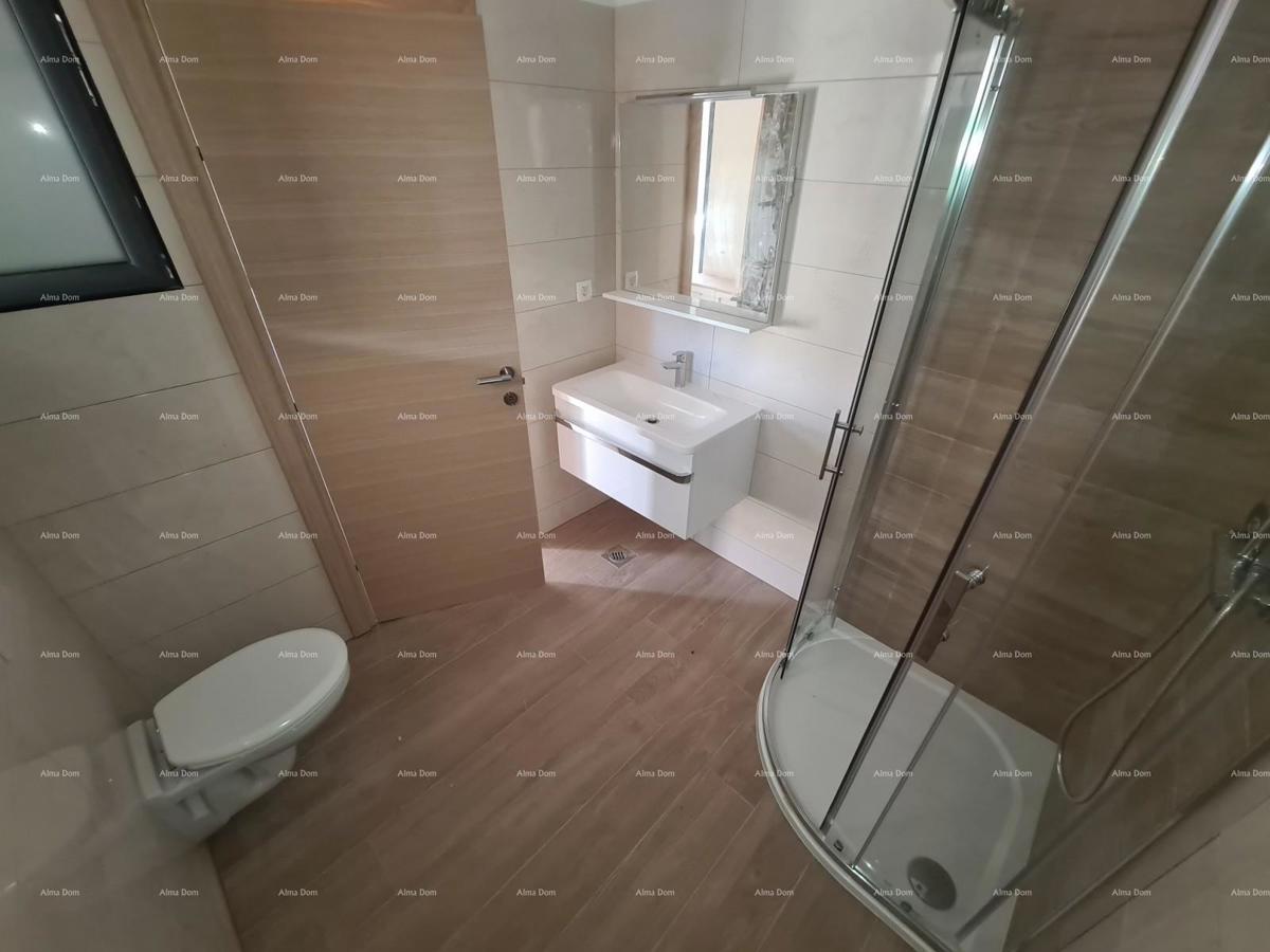 Casa con piscina! Vicino a Medolino!