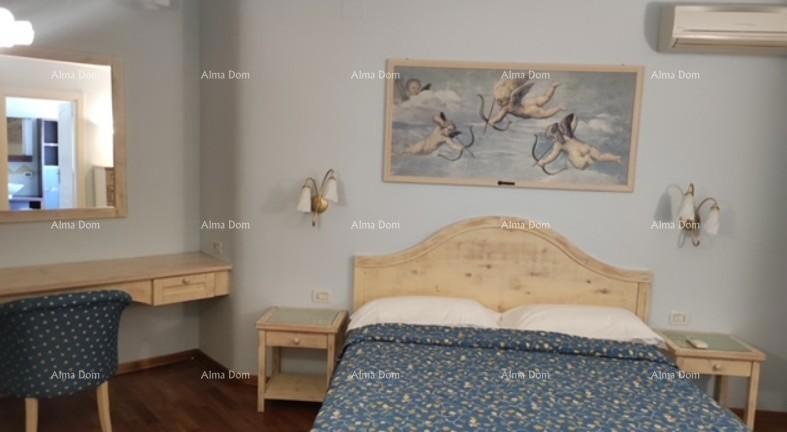 Vendita - appartamento in un complesso residenziale attraente con vista mare! 200m dal mare e dalle spiagge, Umago!