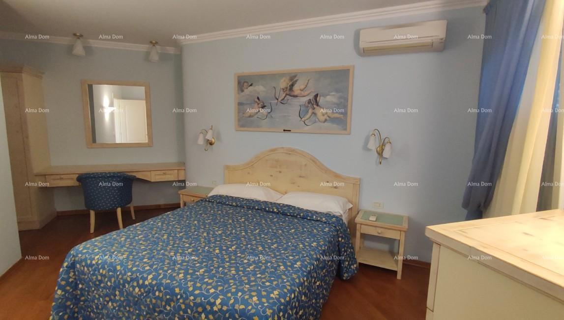 Vendita - appartamento in un complesso residenziale attraente con vista mare! 200m dal mare e dalle spiagge, Umago!