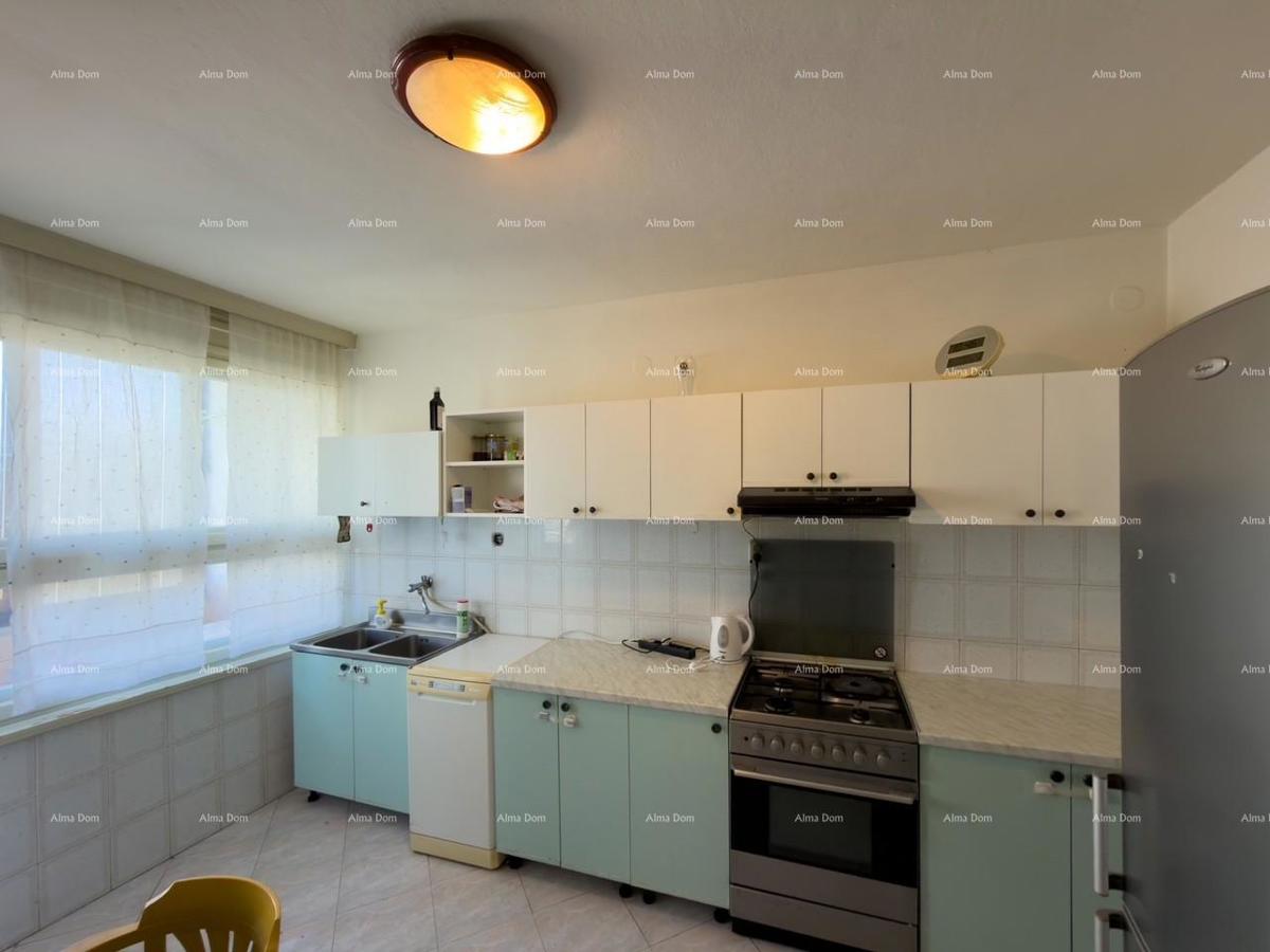 Vendiamo un appartamento in ottima posizione a Pola!