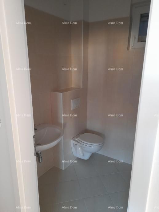 Vendita - appartamento con posto auto in ottima posizione, Pola!