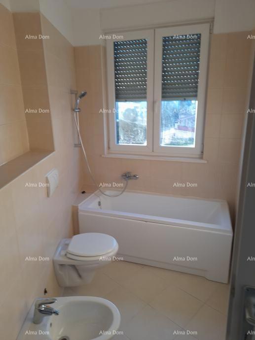 Vendita - appartamento con posto auto in ottima posizione, Pola!