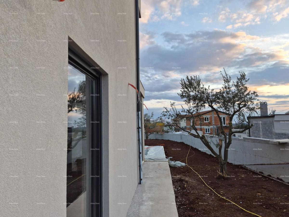 GALIŽANA - Vendita di una moderna casa con piscina, jacuzzi e vista mare!