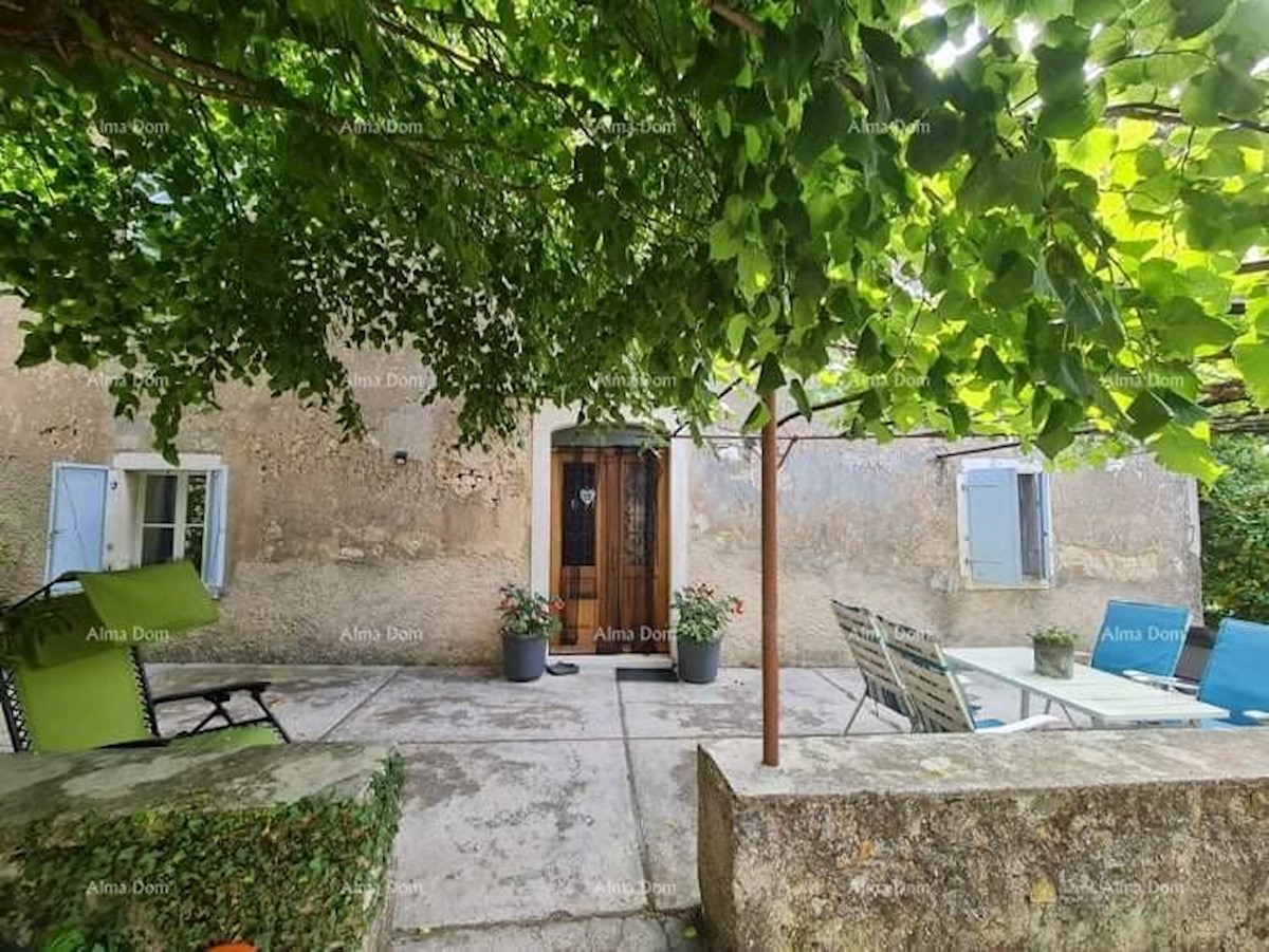 Vecchia casa in pietra d'Istria in vendita, Labin