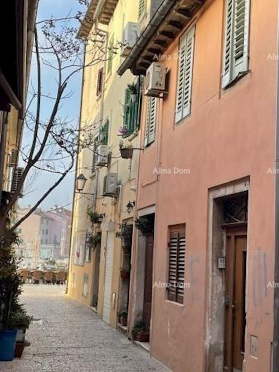 Casa a Rovigno in ottima posizione