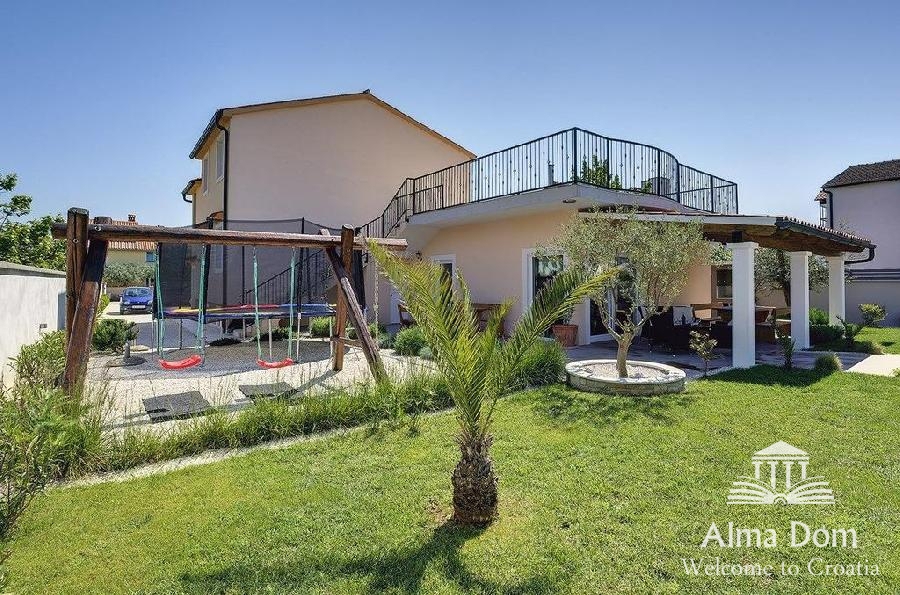 Medulin, casa indipendente con la piscina