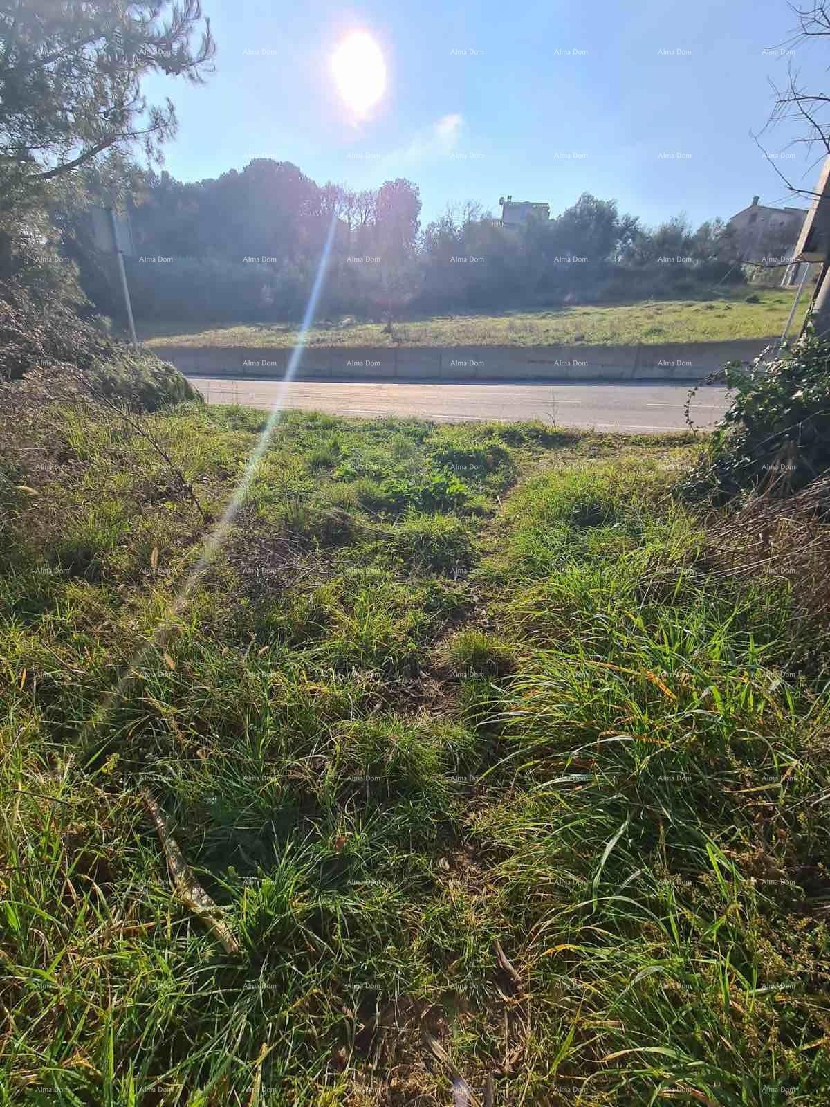 Terreno edificabile Vintijan – 800 m2 – lungo la strada