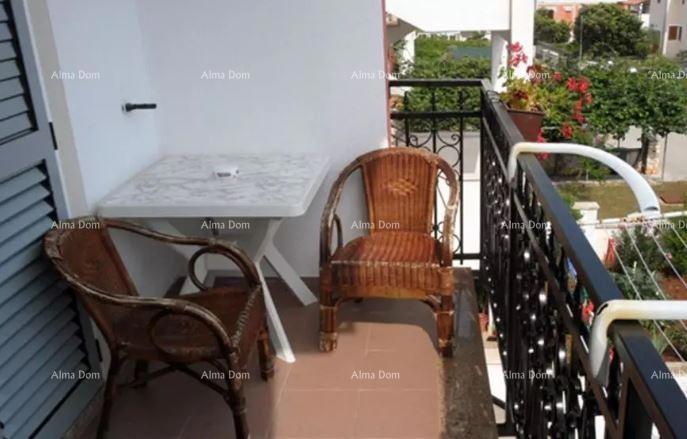 Casa con 14 appartamenti vicino al centro storico di Rovigno