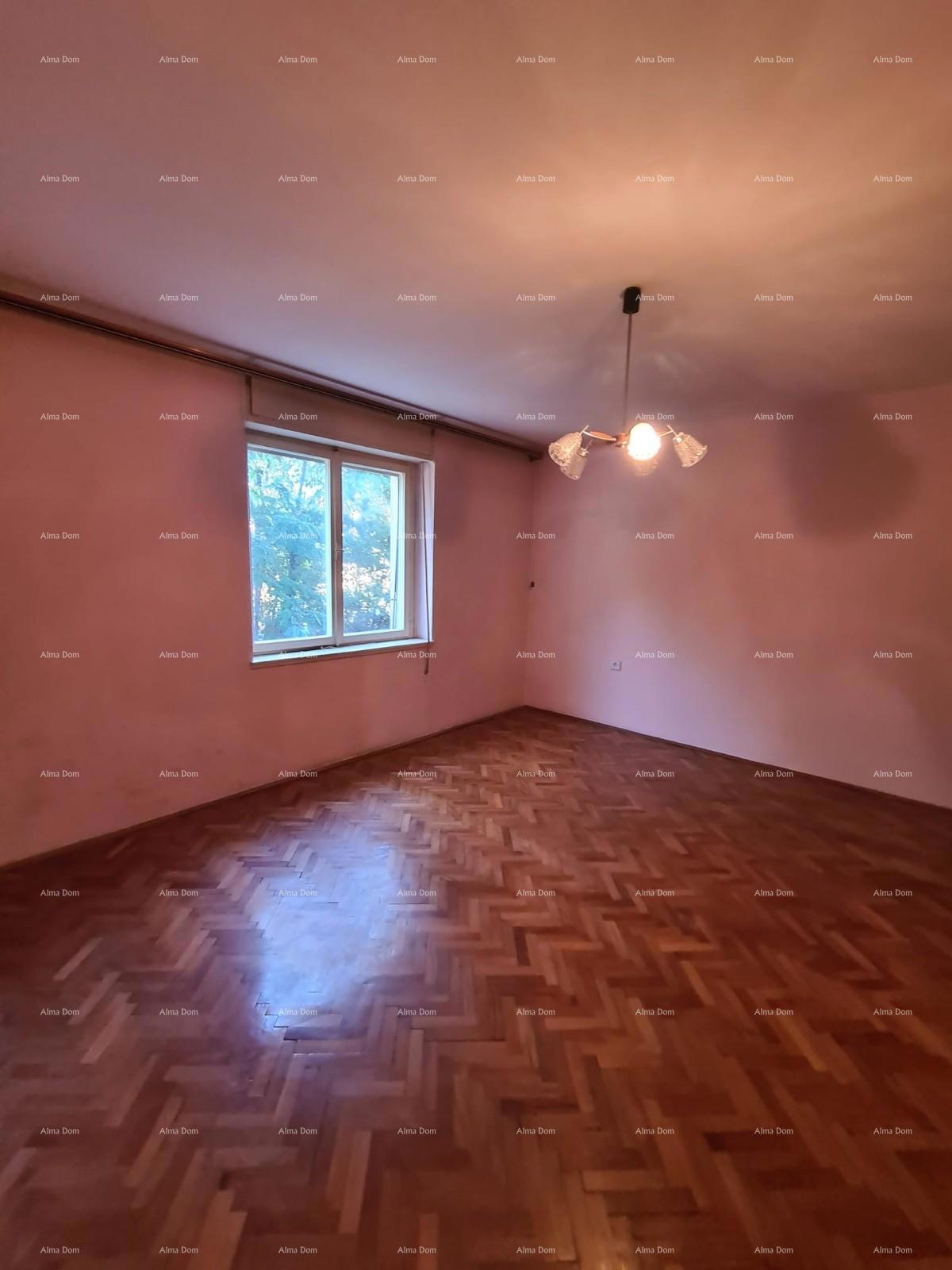 Vendita - appartamento con due camere da letto in ottima posizione, Pola!