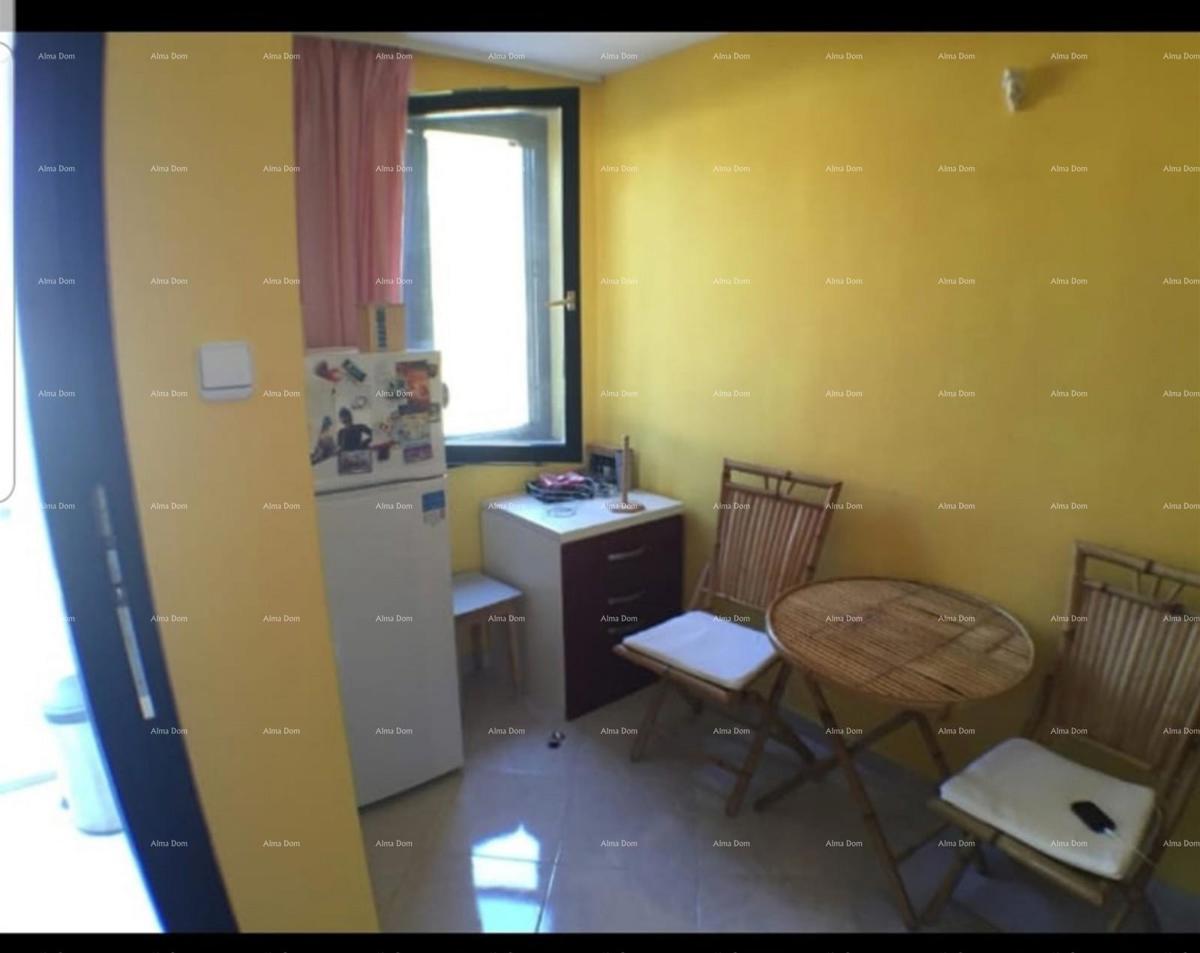 In italiano, il titolo si traduce in: