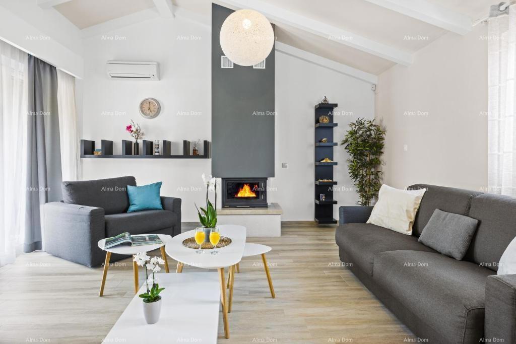 Vendere una bellissima, lussuosa villa istriana in una posizione attraente, Pošesi, Medolino!