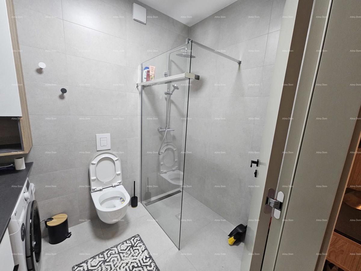 Pula – Nuovo appartamento moderno arredato con terrazza