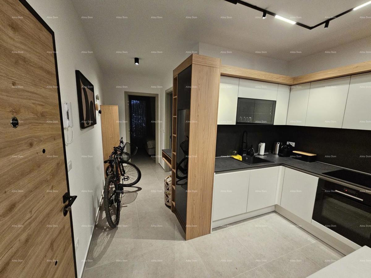 Pula – Nuovo appartamento moderno arredato con terrazza