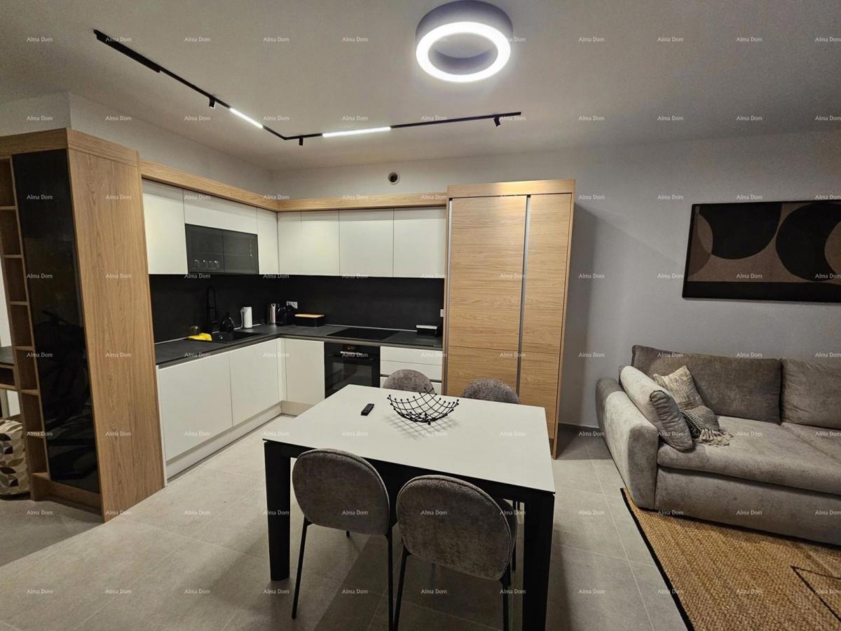 Pula – Nuovo appartamento moderno arredato con terrazza