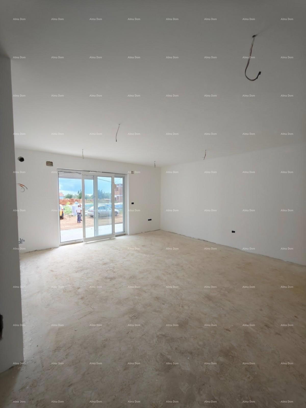 ZAMBRATIJA – Appartamento con giardino, 500 m dal mare