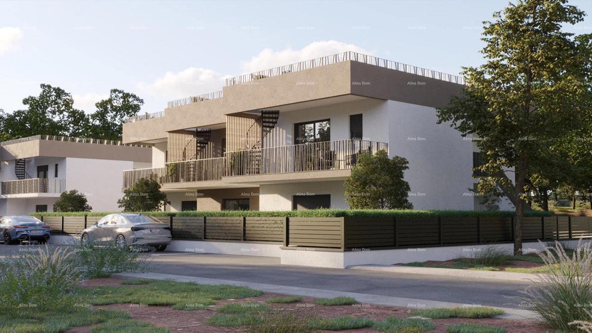 ZAMBRATIJA – Appartamento con giardino, 500 m dal mare