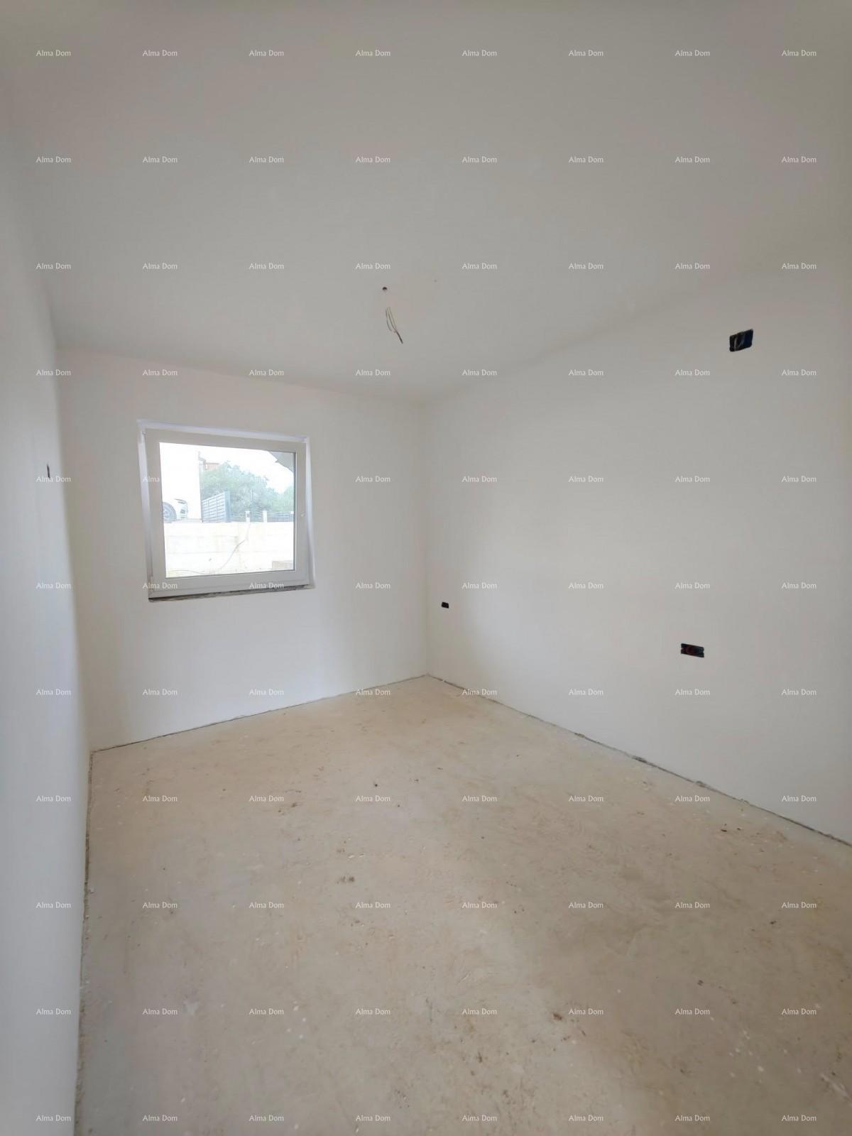 ZAMBRATIJA – Appartamento con giardino, 500 m dal mare