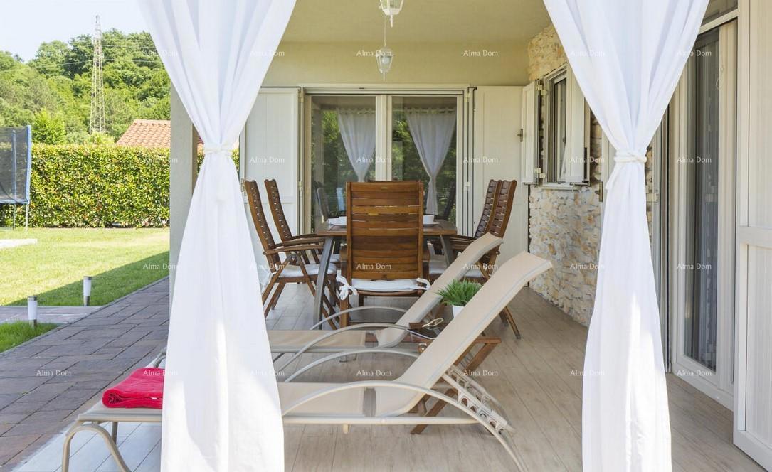 Labin – Appartamento ristrutturato con piscina