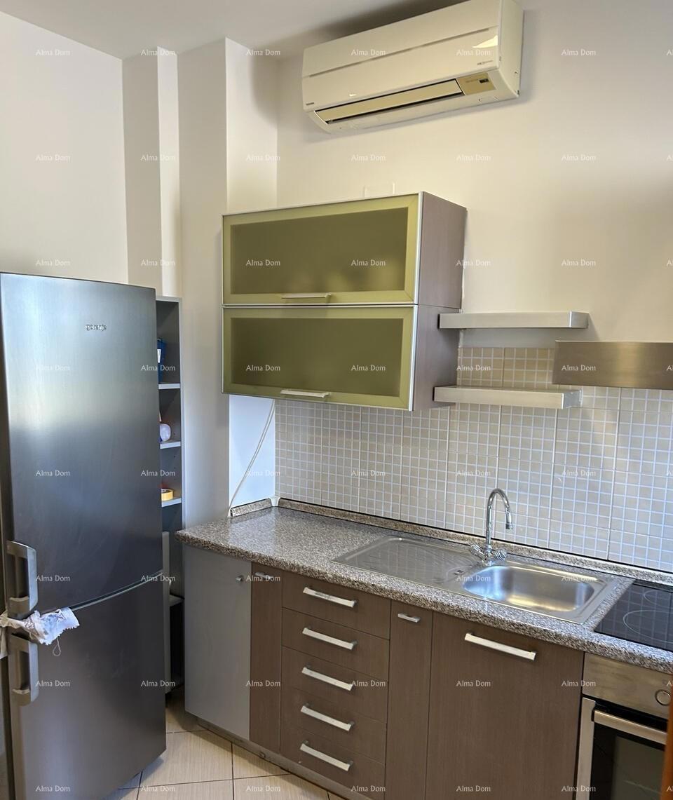 In vendita appartamento con terrazza - 200 m dal mare, Umago