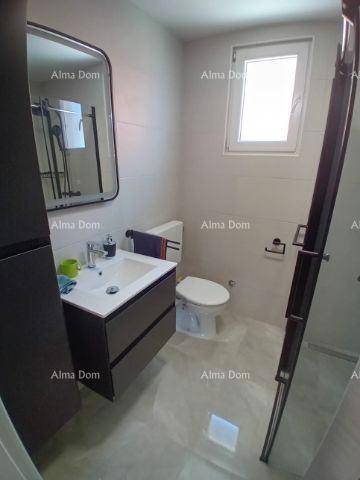 Vendita - affascinante villa indipendente in un luogo tranquillo a Marčana, non lontano dal mare - ideale per una vacanza e relax!