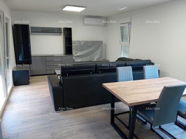 Vendita - affascinante villa indipendente in un luogo tranquillo a Marčana, non lontano dal mare - ideale per una vacanza e relax!