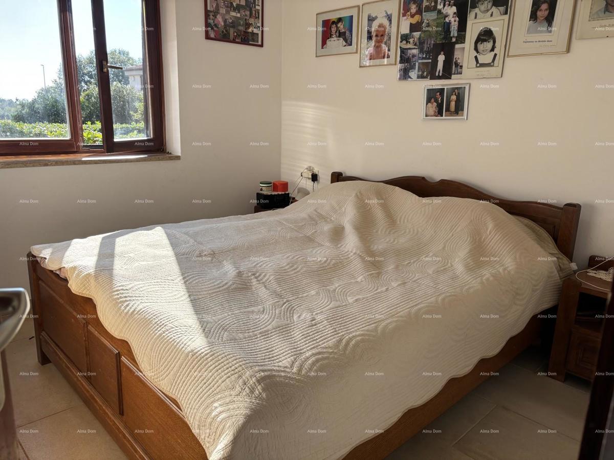 NOVIGRAD - Due appartamenti in vendita in una casa unifamiliare