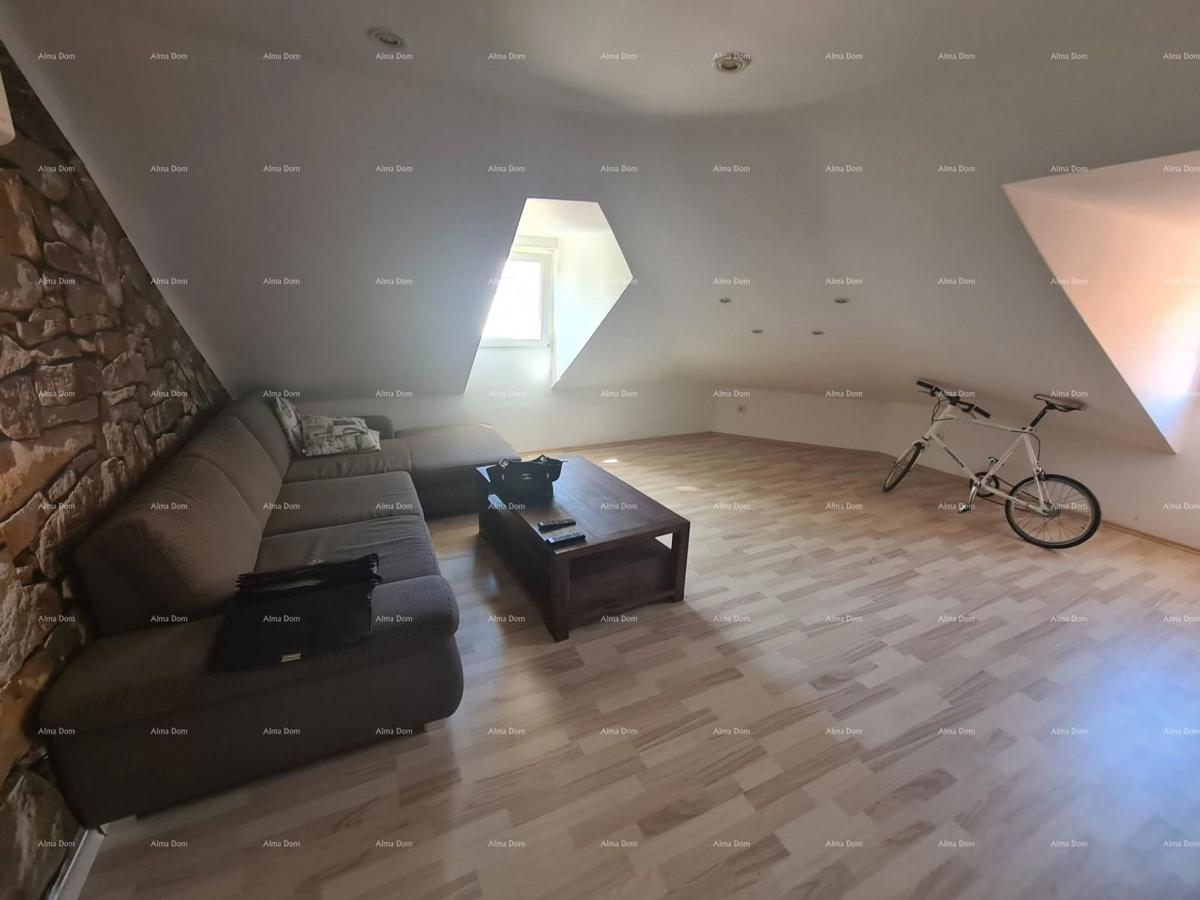 Vendiamo appartamento nel centro di Pola – 66 m²