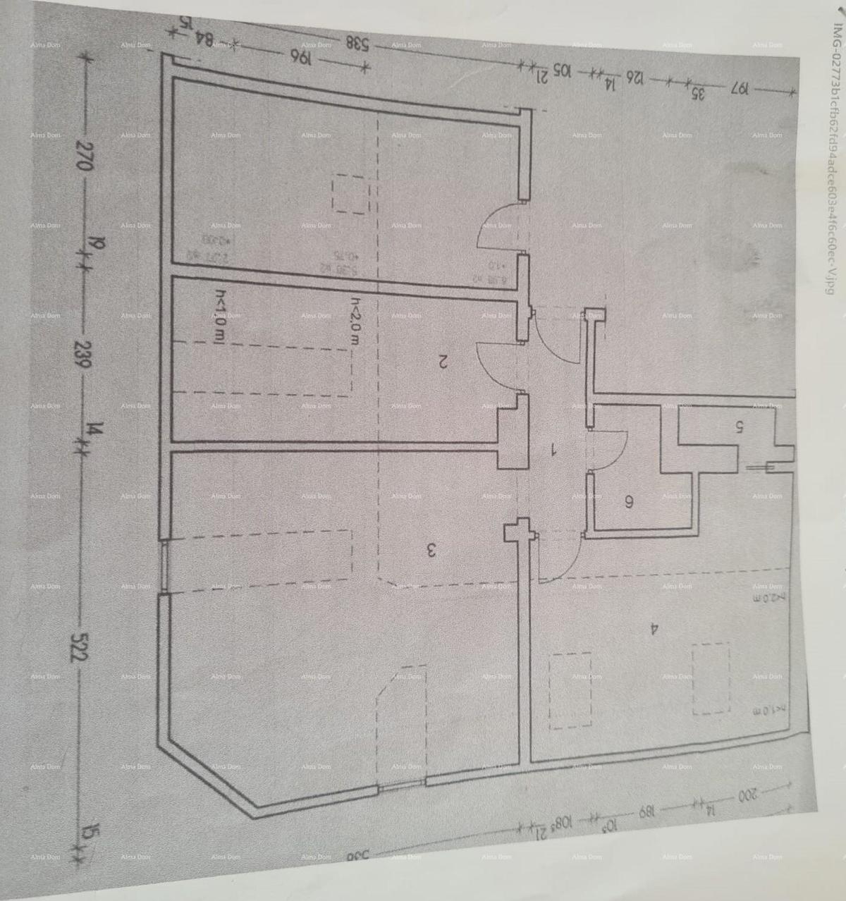 Vendiamo appartamento nel centro di Pola – 66 m²