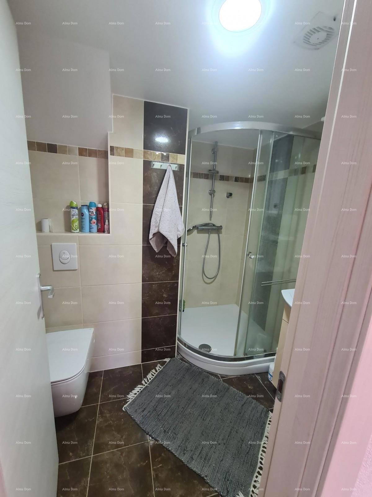 Vendiamo appartamento nel centro di Pola – 66 m²