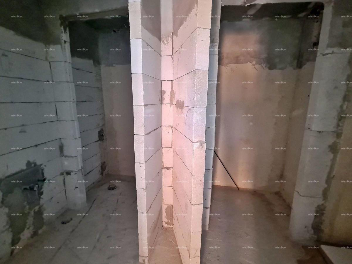 Locale commerciale Fažana