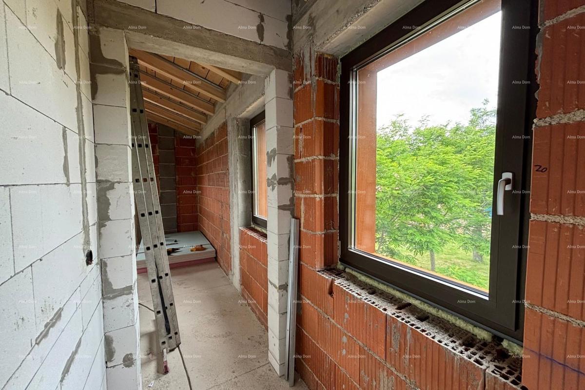 Casa in costruzione con piscina in vendita - Bale, dintorni