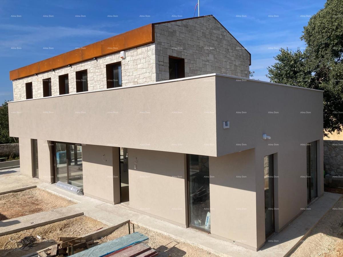 Casa in costruzione con piscina in vendita - Bale, dintorni