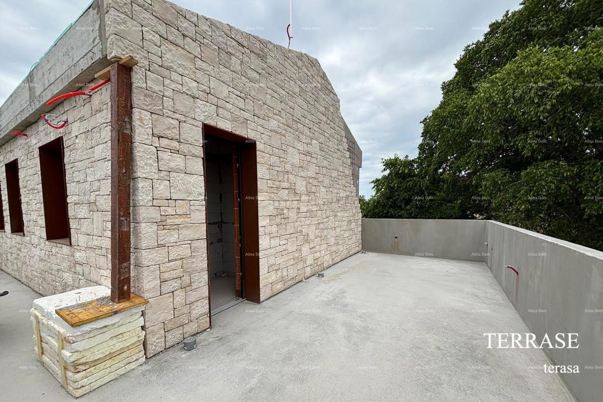 Casa in costruzione con piscina in vendita - Bale, dintorni