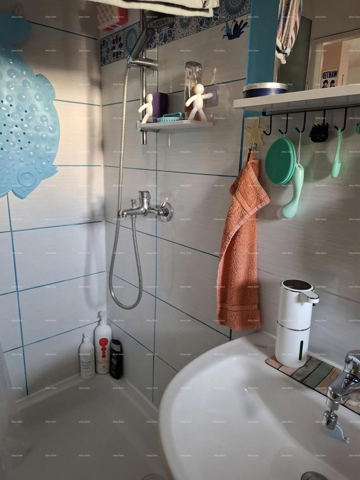 Casa in pietra ristrutturata in fila – 4 km dal centro di Pola