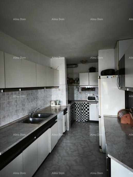 In vendita appartamento a Veruda a Pula, 500 m dal mare