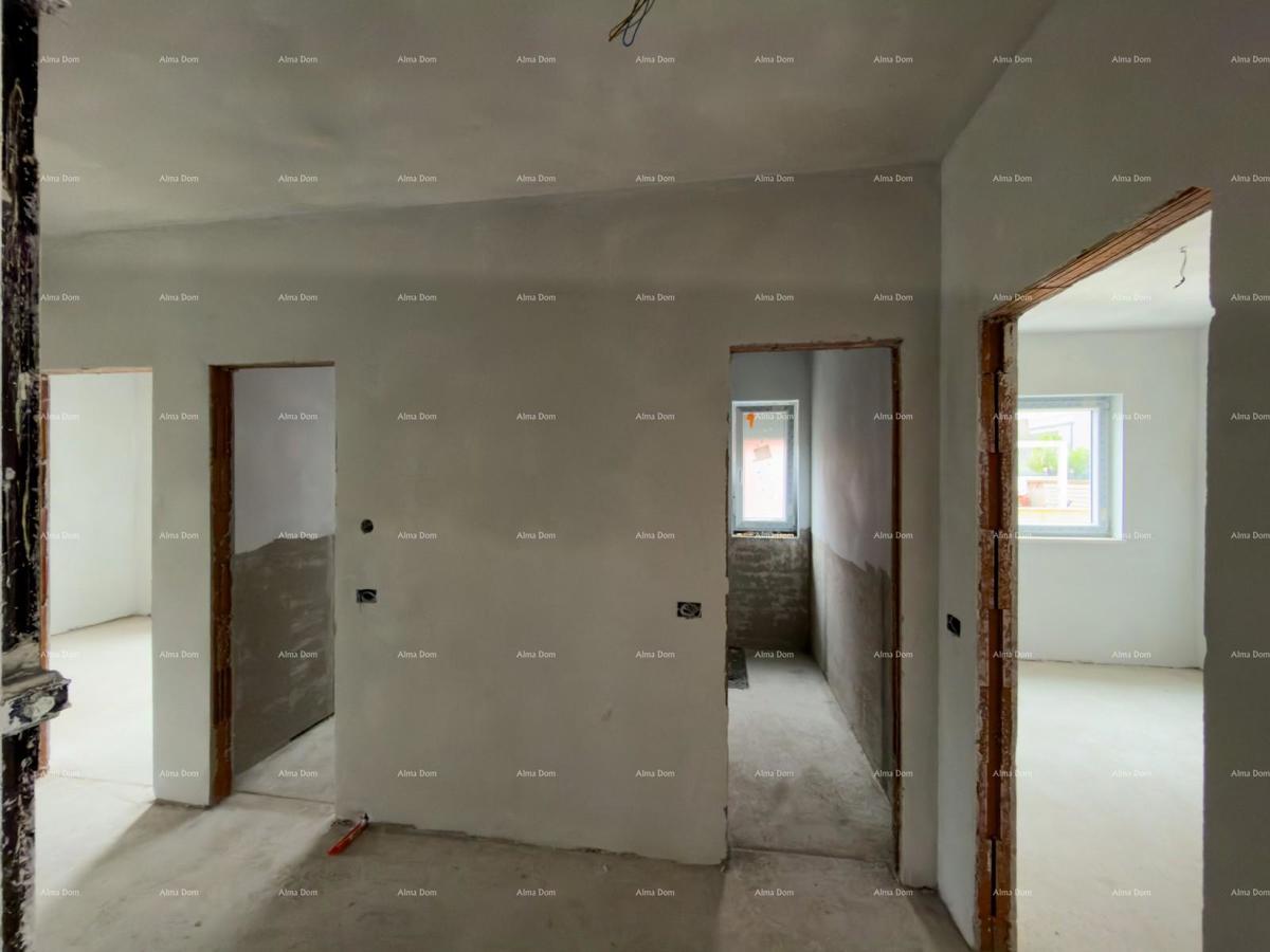 Ližnjan! Nuova costruzione! Appartamento con giardino piccolo.