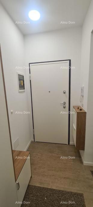 In vendita: Appartamento completamente arredato in una zona tranquilla di Žbandaj – Poreč