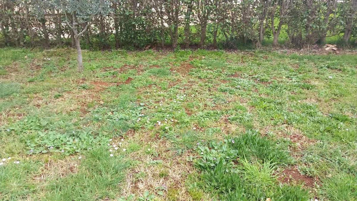 Terreno edificabile Peroj