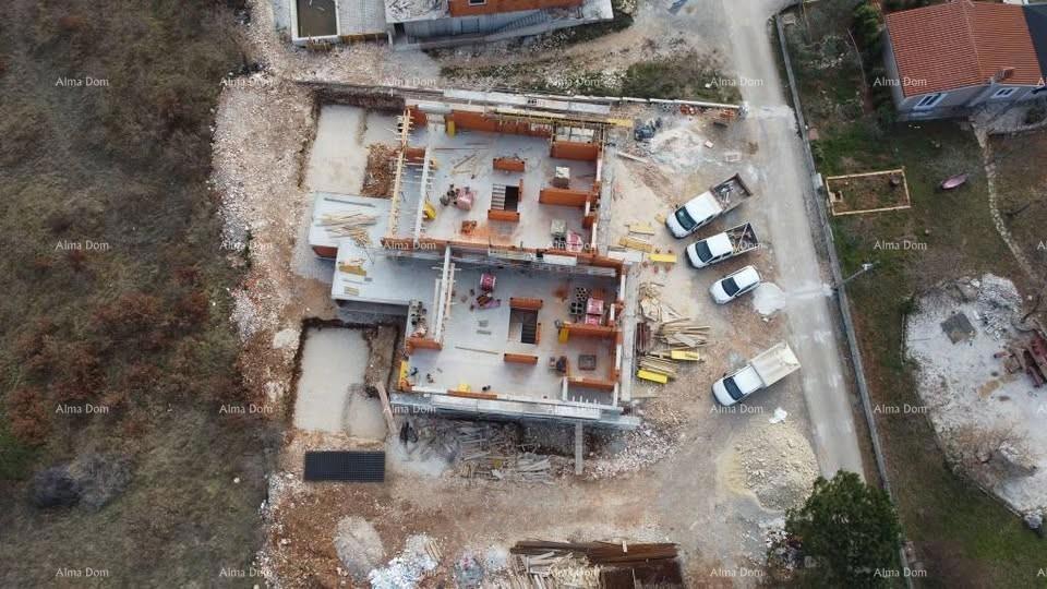 Eccellente posizione, natura, tranquillità – villa moderna in costruzione