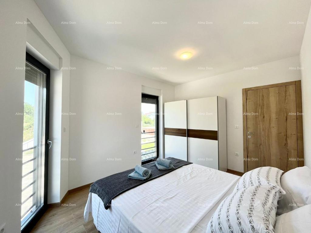 Moderna casa con piscina a Medulin, ideale per famiglie o investimenti!