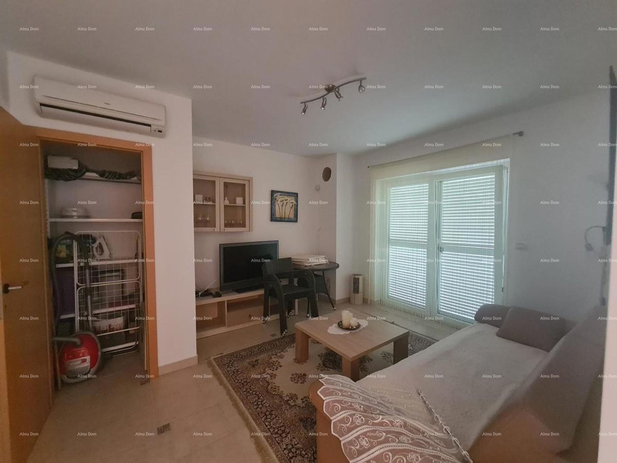 In vendita affascinante appartamento al piano terra, 60 m², Duga Uvala