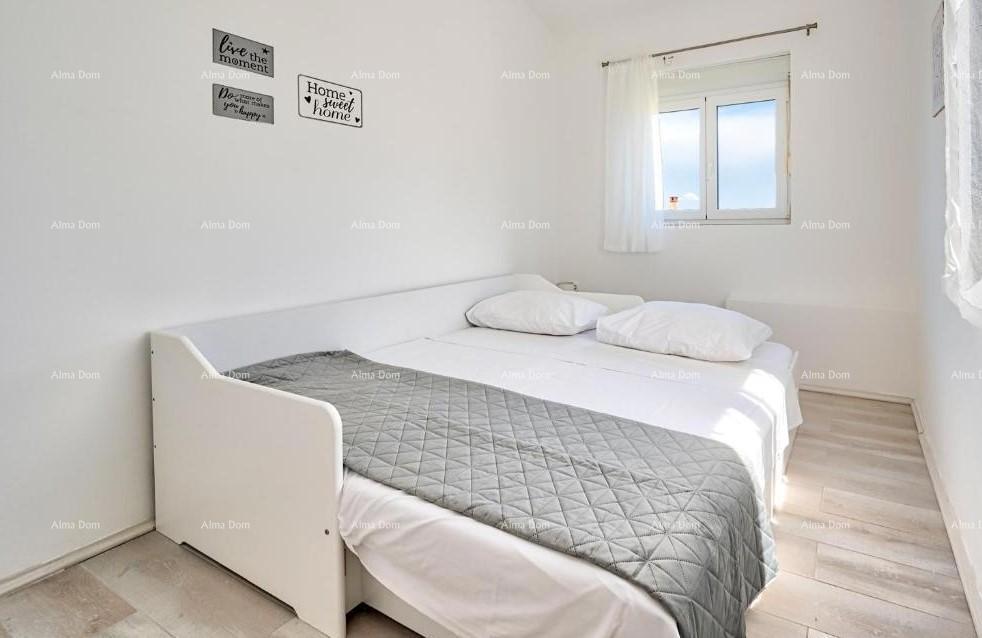 In vendita casa con piscina e vista mare – Ližnjan