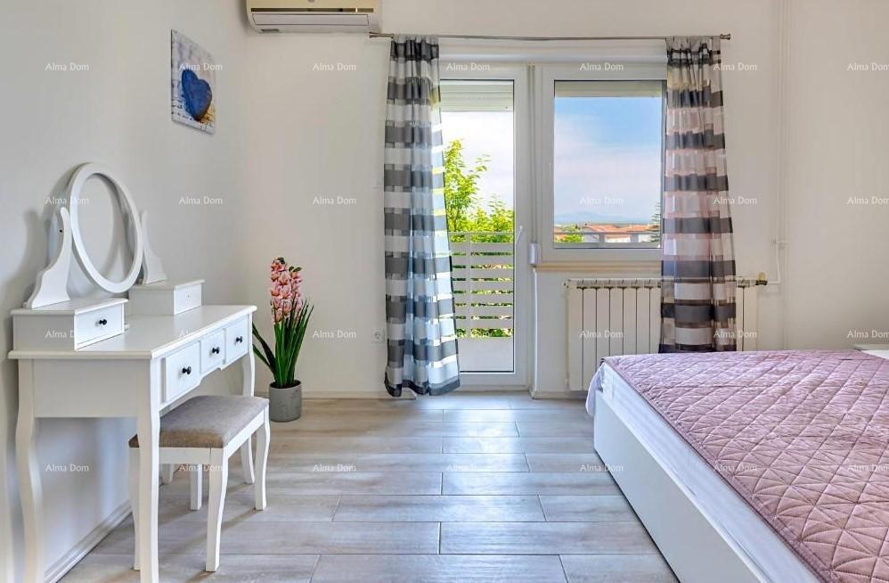 In vendita casa con piscina e vista mare – Ližnjan