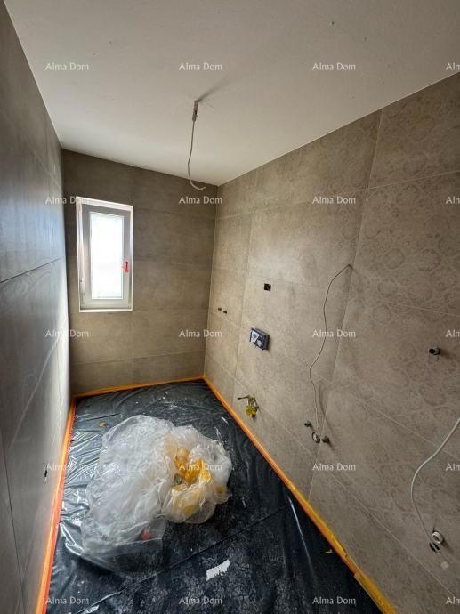 Pula, appartamento in nuova costruzione a Velom Vrhu, 58 m²