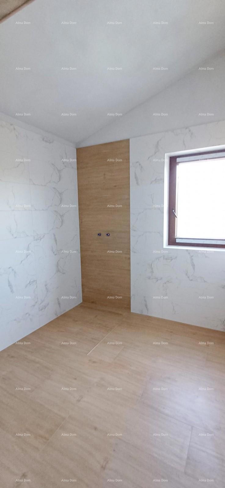 Vendita di una moderna casa con piscina in un tranquillo e bel luogo istriano,  Svetvinčenat!