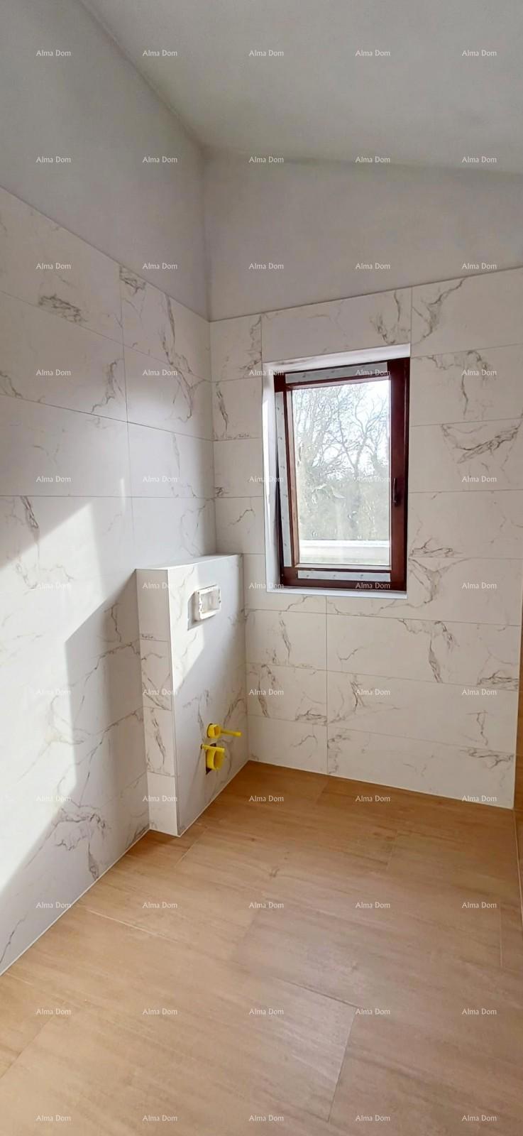 Vendita di una moderna casa con piscina in un tranquillo e bel luogo istriano,  Svetvinčenat!