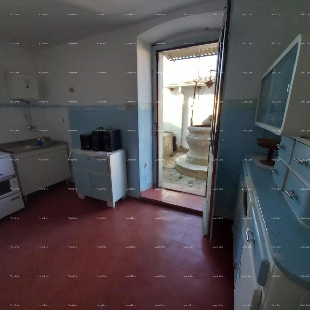 Casa in pietra in vendita a Dignano