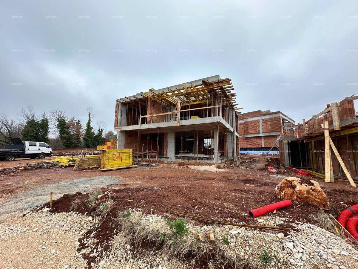 Bellissima villa con piscina in vendita, Umago